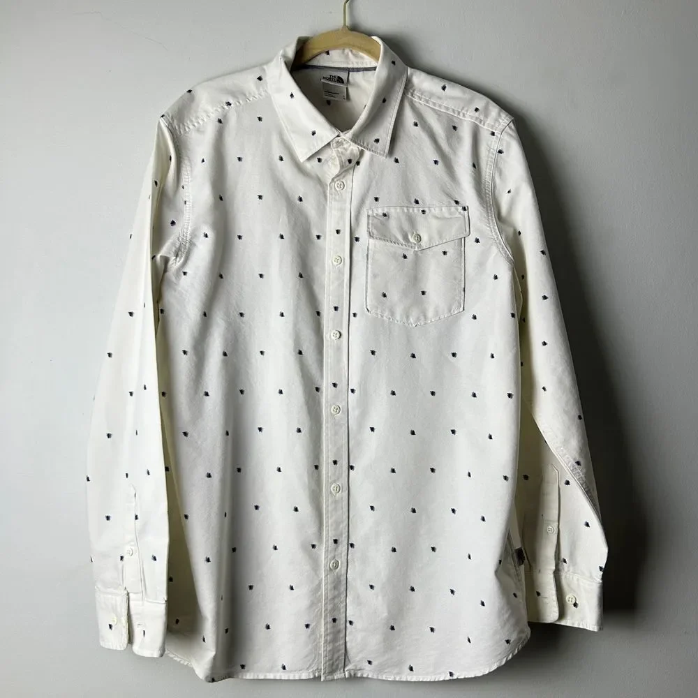 The North Face Men's White Tree‎ Print Cotton Long Sleeve Button-Up Shirt Large